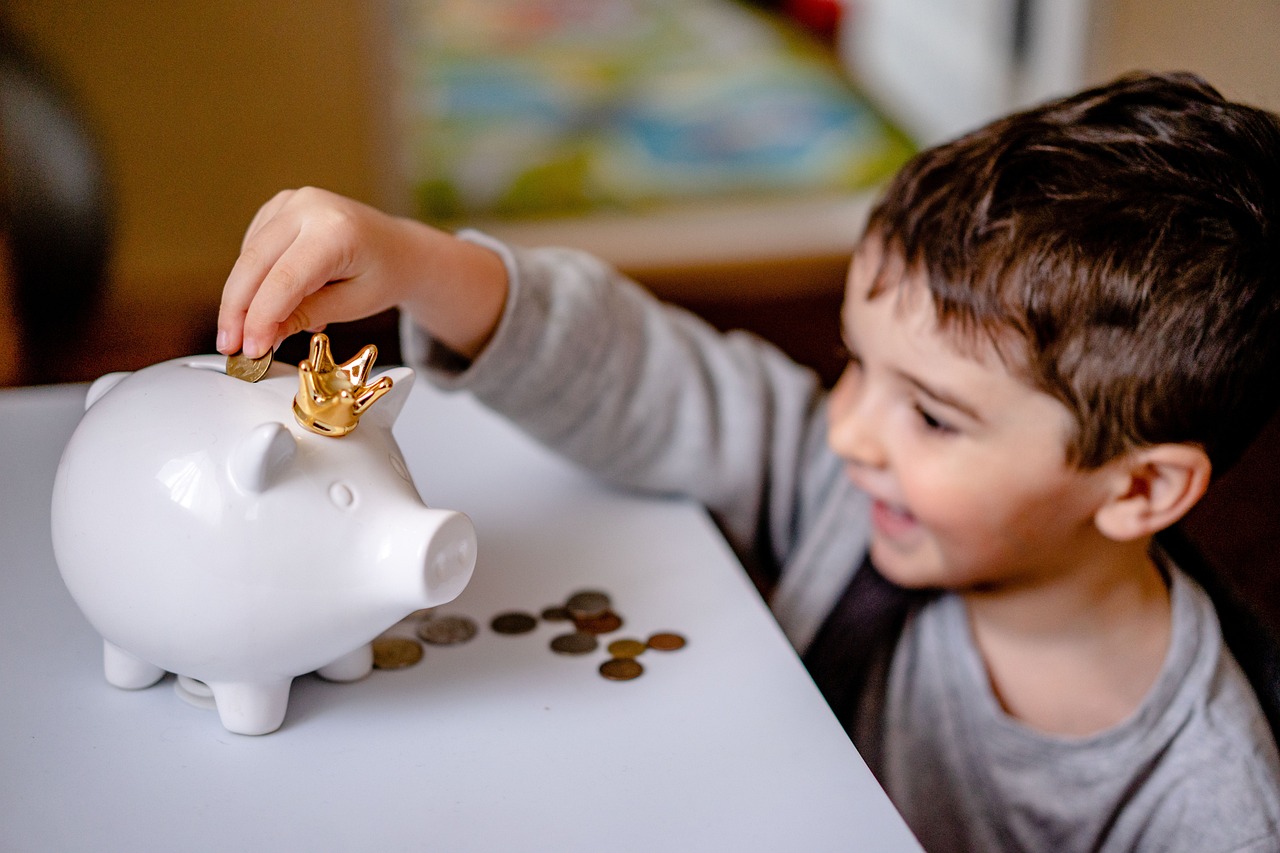Comment bien gérer l'argent de poche de ses enfants